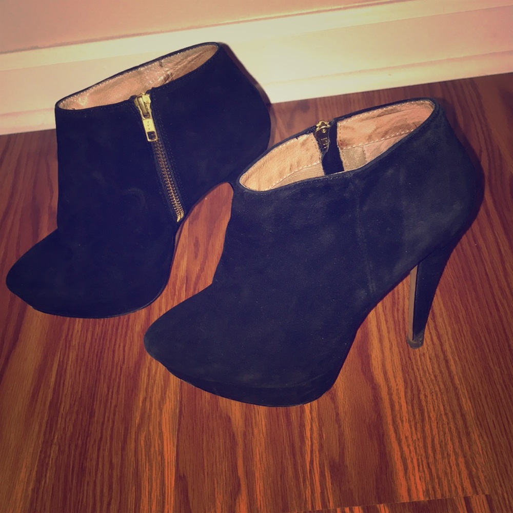 Aldo suede booties
